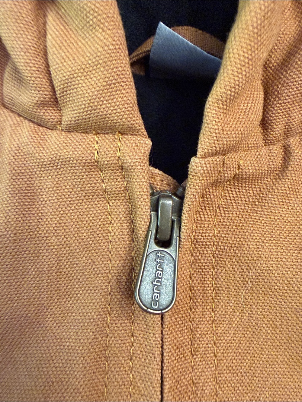 Like new! Carhartt Chestnut Hooded Work Jacket for Kids, sz 4T - Picture 3 of 12